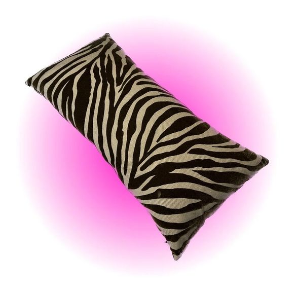ZEBRA PRINT PILLOW - Picture 2 of 3